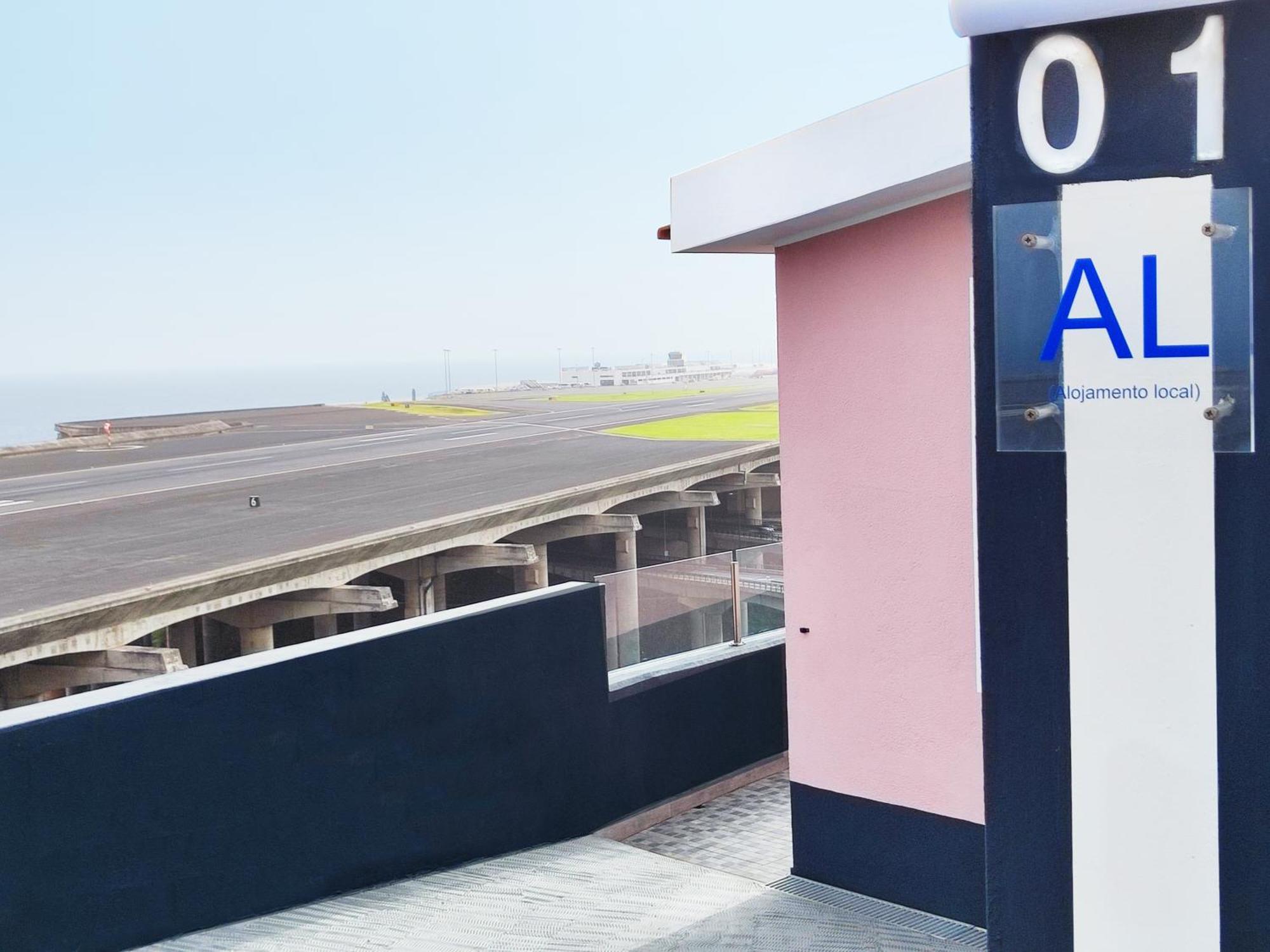Villa Gateone Al Airport View House Machico  Exterior foto